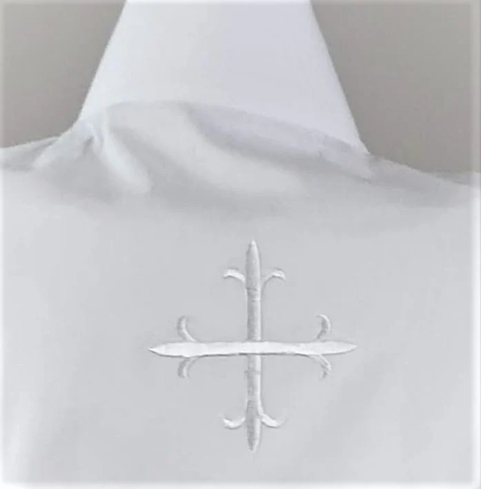 Front Wrap Amice with Ties - White Cross