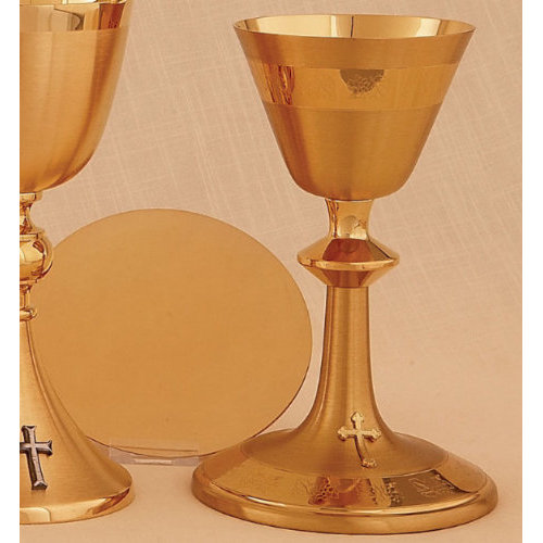 Chalice w/ Scale Paten, Engraved Design