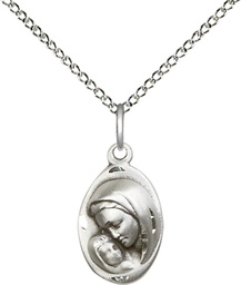 [5447SS/18SS] Sterling Silver Madonna &amp; Child Pendant on a 18 inch Sterling Silver Light Curb chain